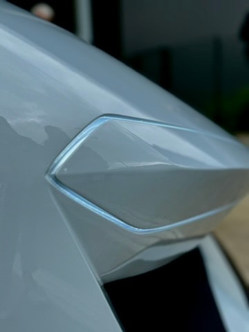 Détail de surface de carrosserie du prototype TERNARIO